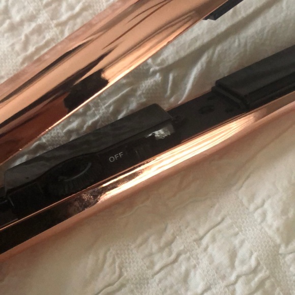 GVP Rose Gold Straightener - Picture 3 of 4